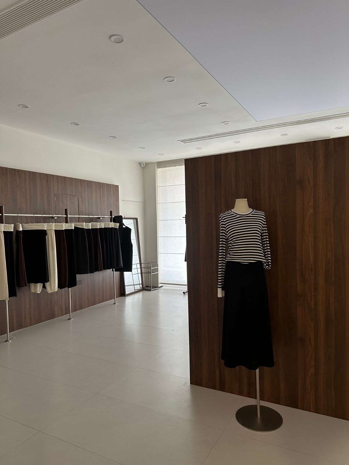 桐乡市天梭服饰有限责任公司企业图片