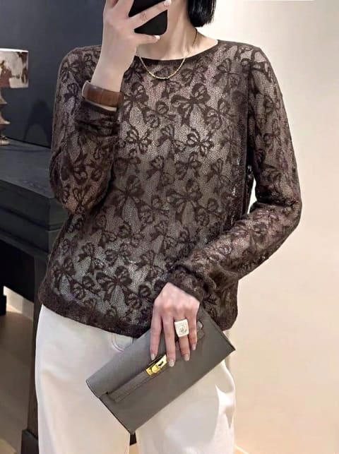 🤎深咖 复古巧克力深咖，氛围感拉满。复古显贵，低调有质感，秋冬搭配大衣皮衣，显瘦又有女人味，实穿耐脏