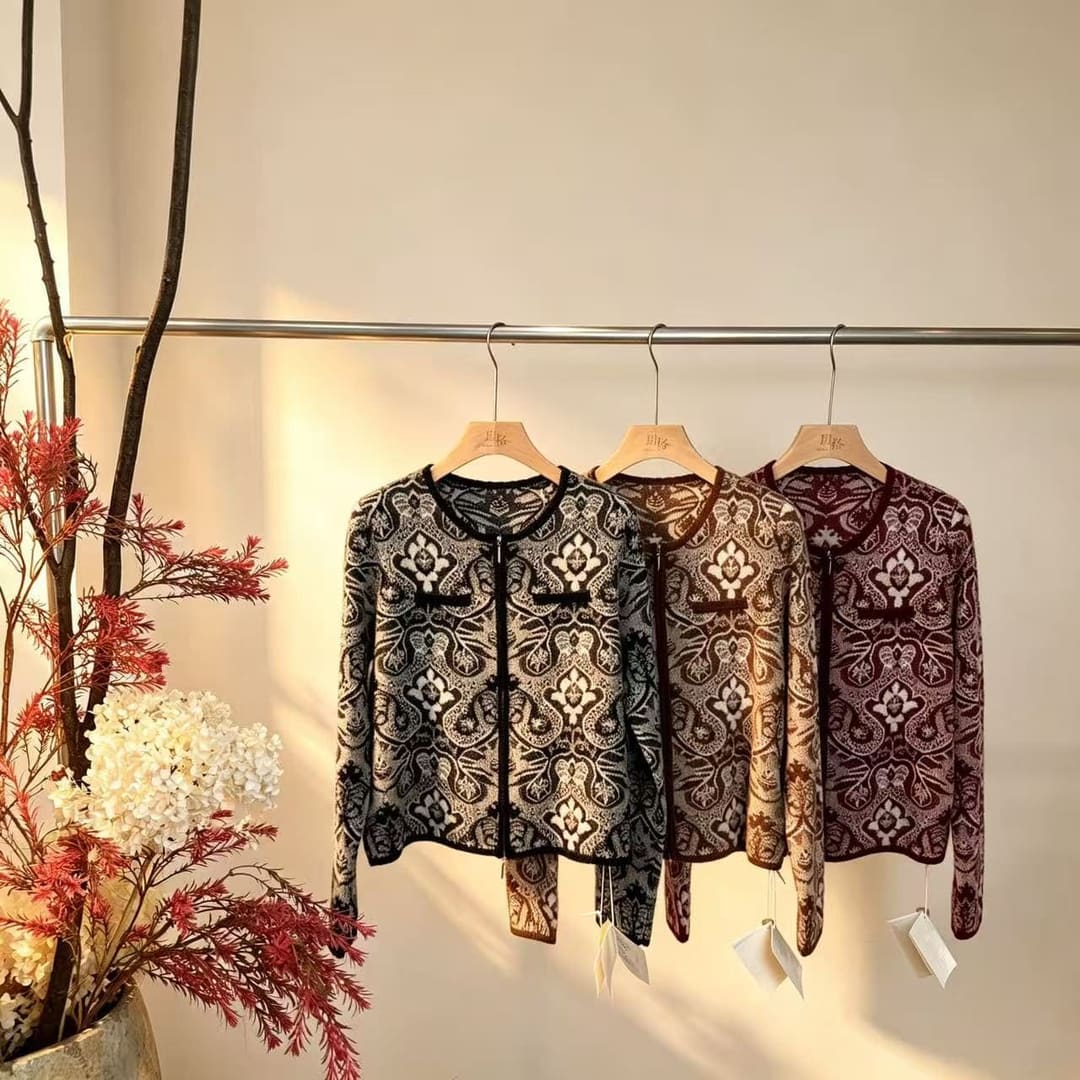 YG‑6067 复古腰果花提花圆领双拉链针织开衫