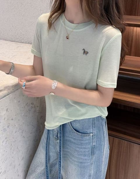 9503刺绣小马贝壳扣圆领短袖 第 6 张