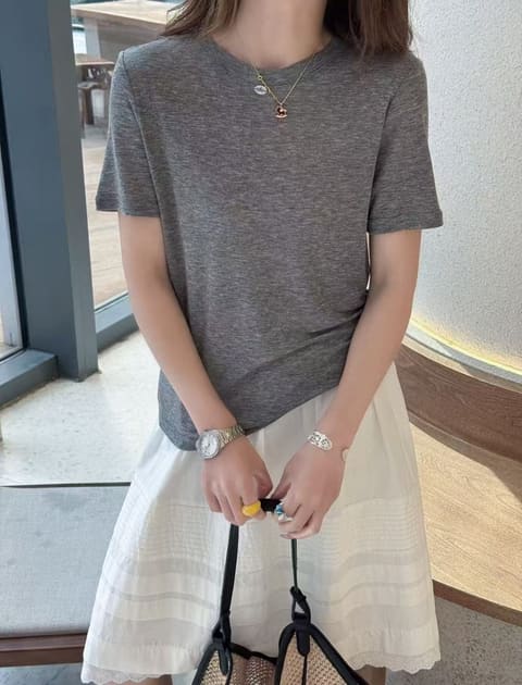 9513后背拼接前钉扣圆领款 第 6 张