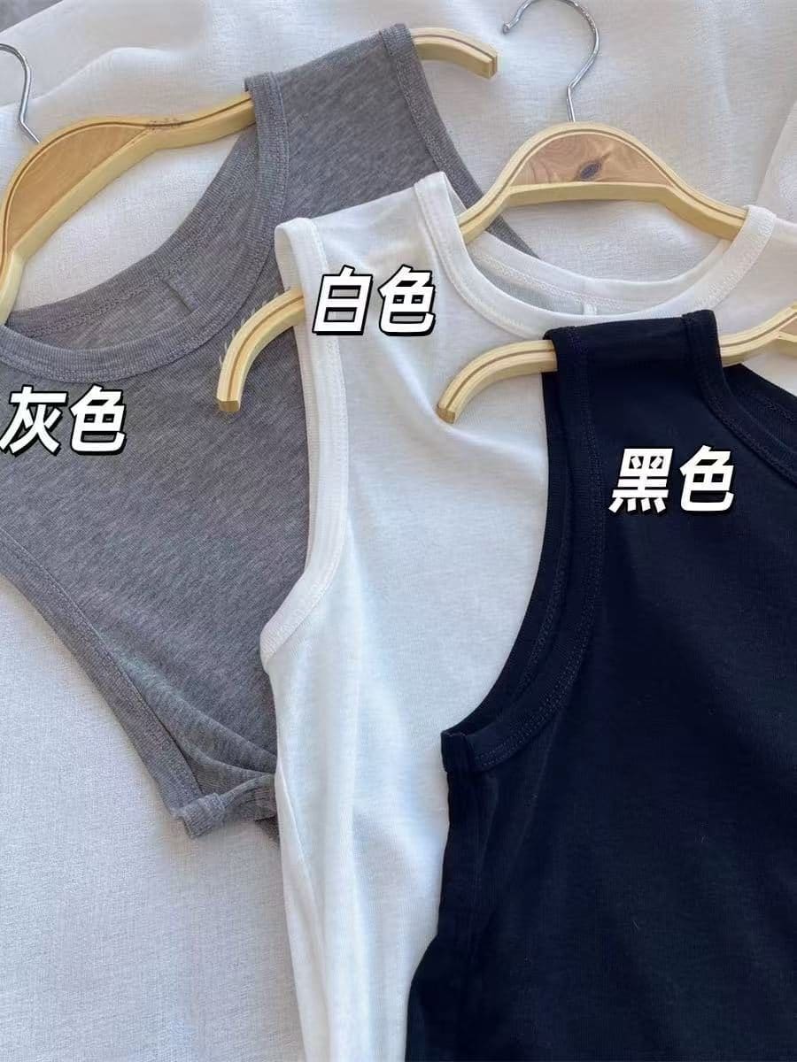 9616侧缝开叉背心款